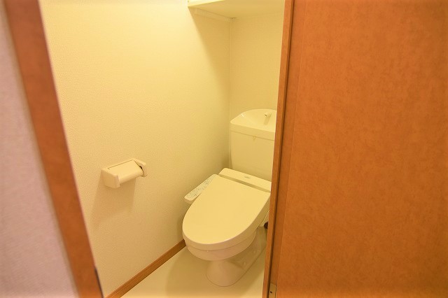 その他　寒い季節でも暖かく、清潔なトイレタイムを提供します