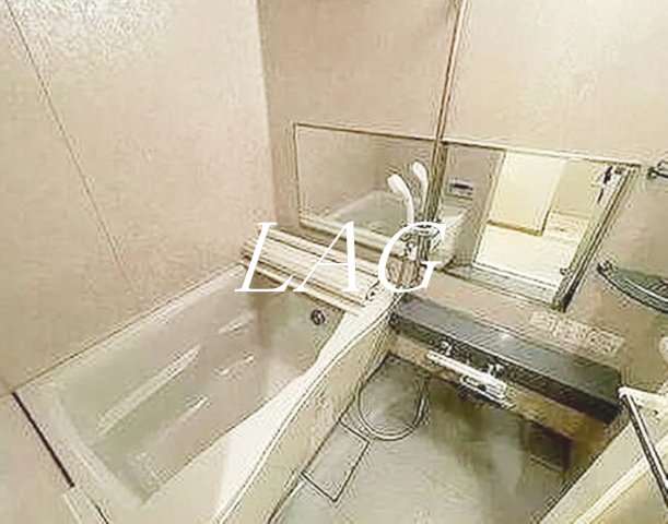 バス・シャワールーム　お風呂です。