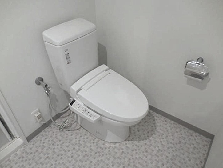 トイレ　トイレ