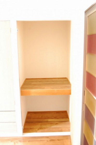 収納　※別部屋の写真です