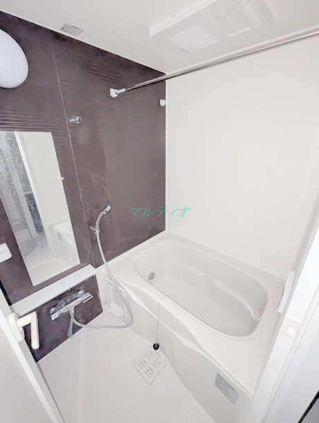 バス・シャワールーム　浴室