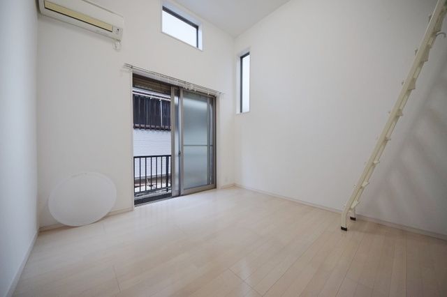 居室・リビング　★おしゃれな洋室です★