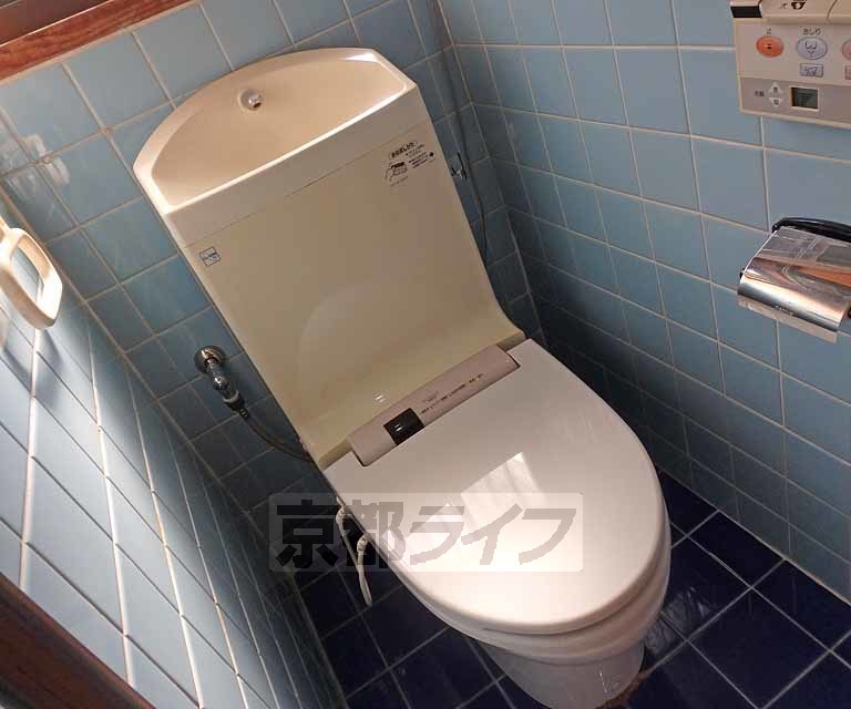 トイレ　キレイきれいです！