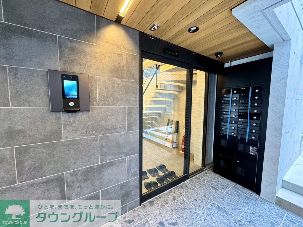 セキュリティ　エントランス