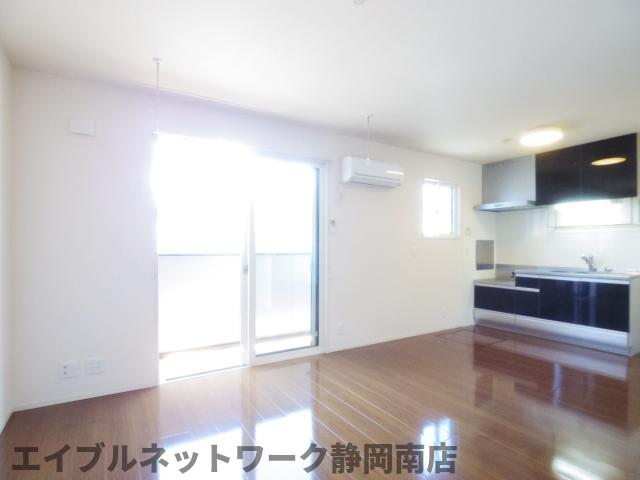 居室・リビング　使いやすいリビングです