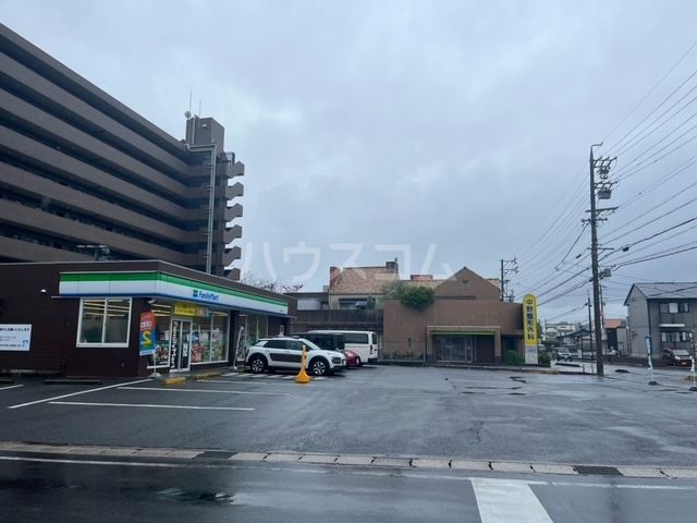コンビニ　ファミリーマート 瀬戸北山店（コンビニ）まで498m