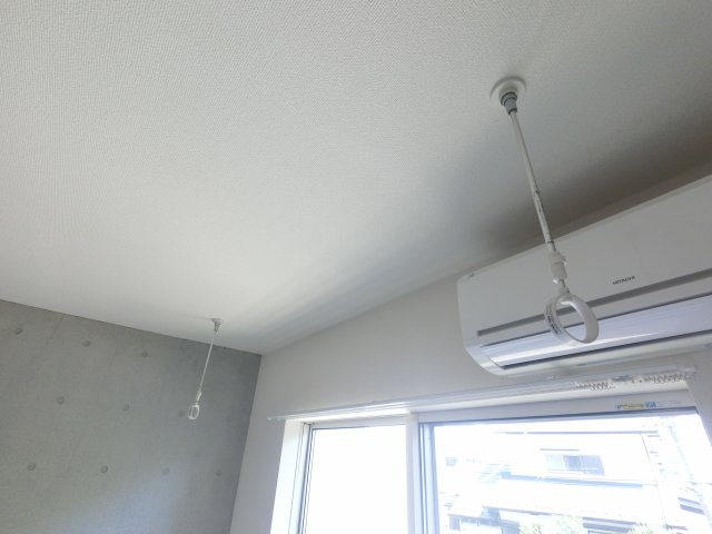 その他設備　室内物干し☆