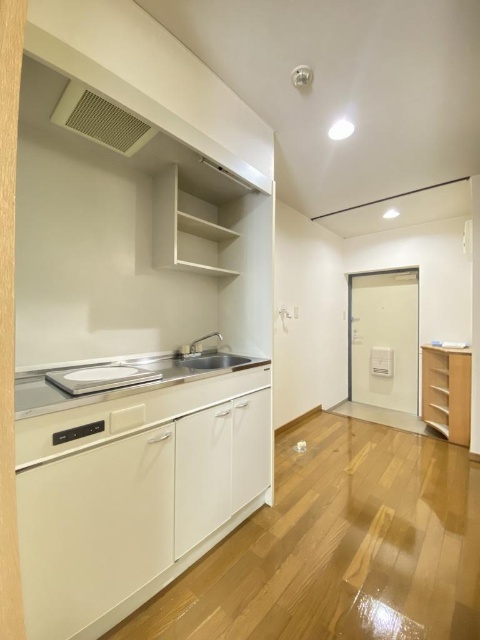 キッチン　同物件別室のイメージ写真