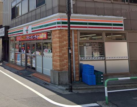 コンビニ　セブンイレブン 豊島千川駅前店（コンビニ）まで398m
