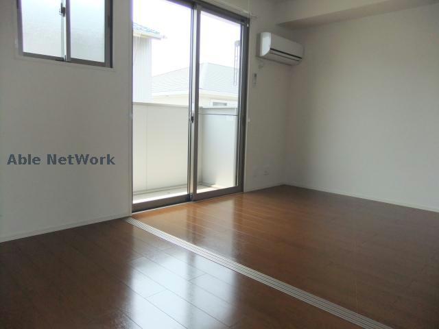 居室・リビング　同型モデル