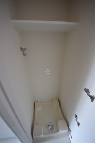 その他　エスリード難波レジデンス　洗濯機置場