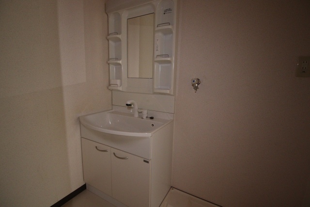 洗面設備　※別室の参考写真の為、現況優先です