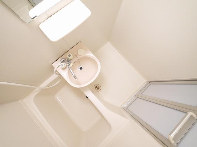 その他設備　洗面台あります