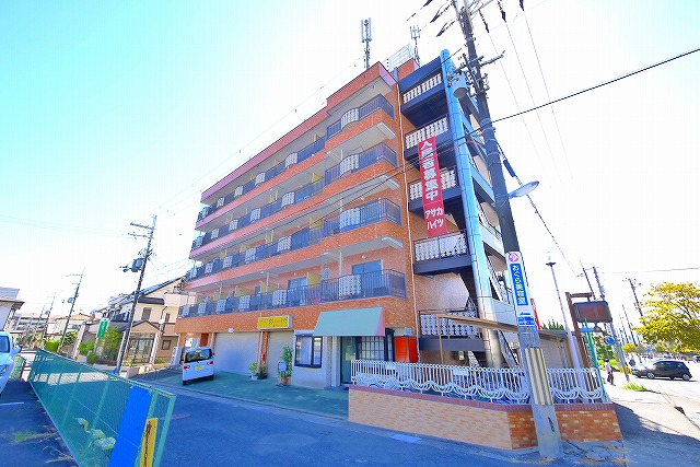 建物外観　キレイな外観です