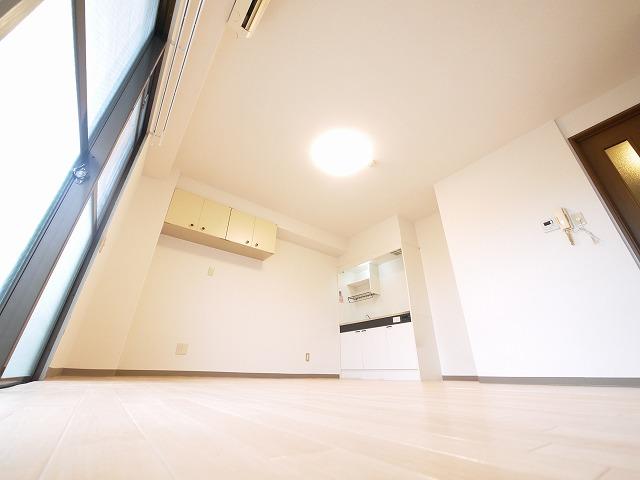 居室・リビング　ゆったり過ごせる居間です