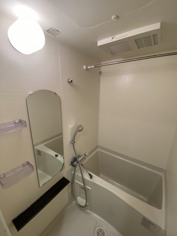 バス・シャワールーム　プレサンス堺筋本町センティス　バスルーム