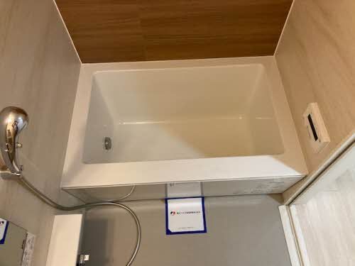 バス・シャワールーム　浴室