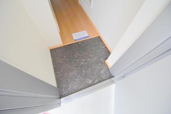 玄関　素敵な玄関は毎朝あなたを元気に送りだしてくれますよ。