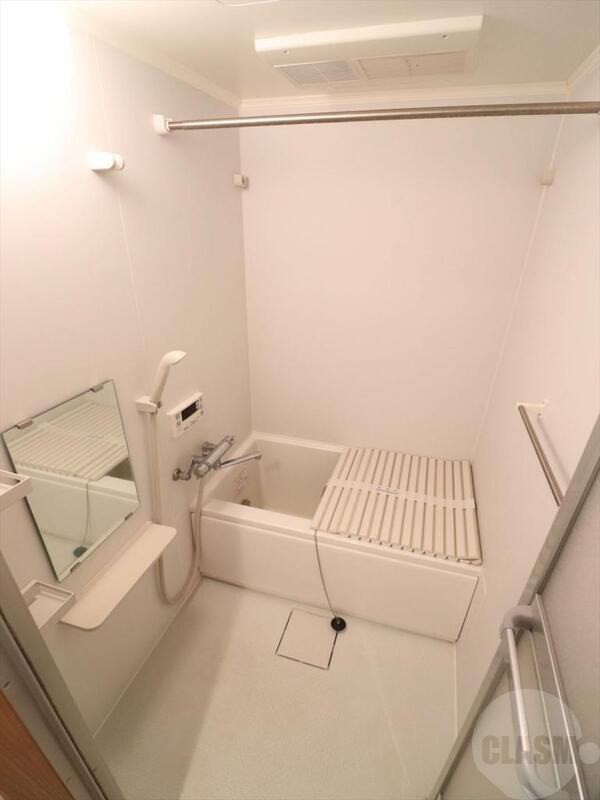 バス・シャワールーム　追い焚き・浴室乾燥機付き