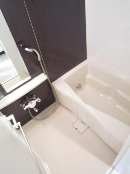 バス・シャワールーム　バスルーム
