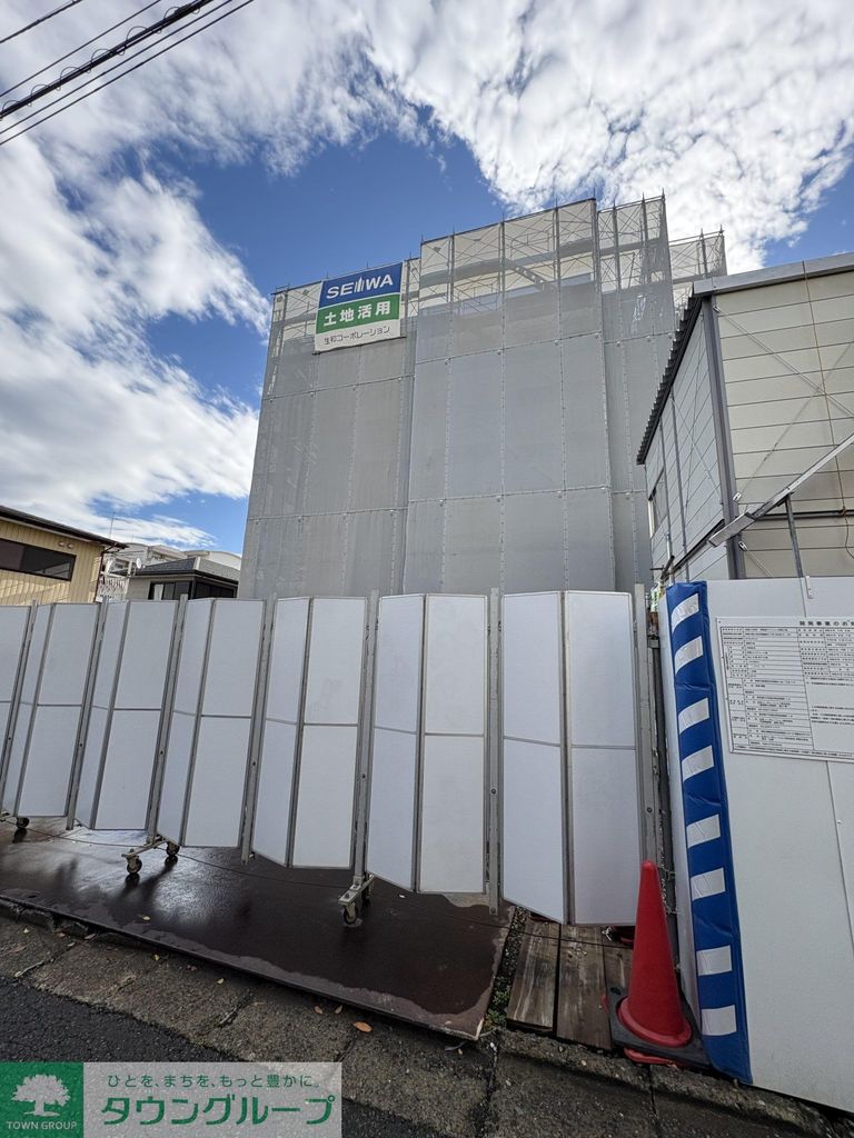 ロビー　タウンハウジング神奈川　中央林間店にてお待ちしております☆