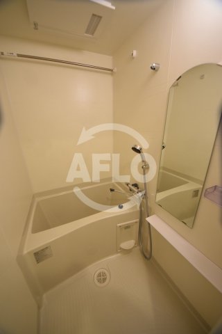 バス・シャワールーム　スプランディッド難波WEST　風呂