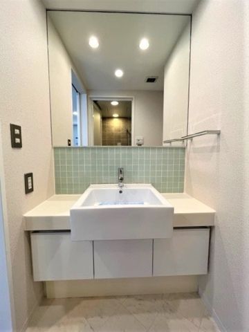 洗面設備　☆独立洗面台☆