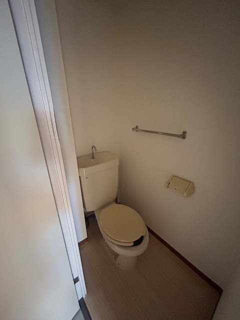 トイレ　別号室参考