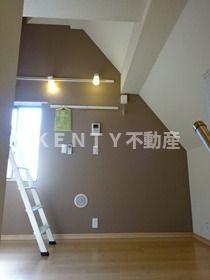 その他部屋・スペース　広くて明るい寝室