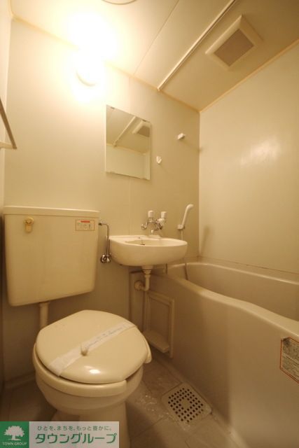 バス・シャワールーム