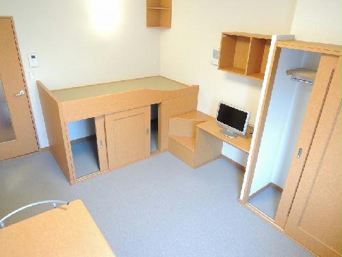 収納　収納付きベットお部屋