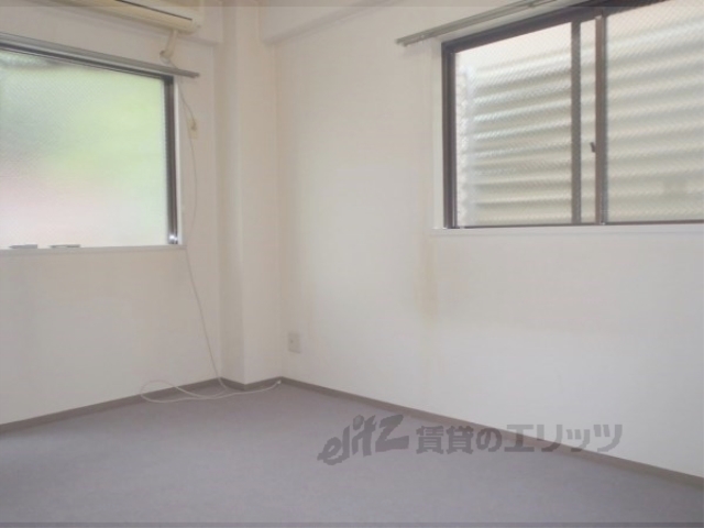 居室・リビング　洋室