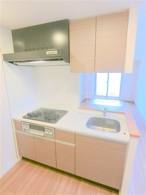 キッチン　3口ガスグリル付システムキッチン　カウンターキッチン