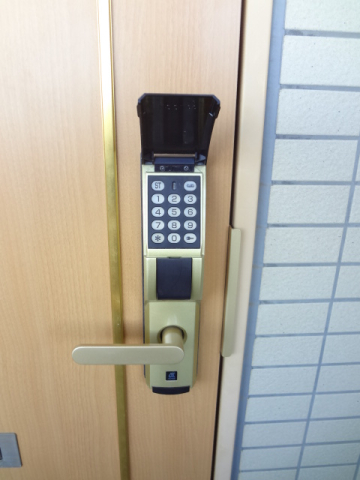 セキュリティ　室内写真は他号室内装写真です。