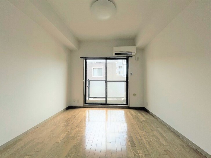 居室・リビング　同物件別部屋参考写真です。