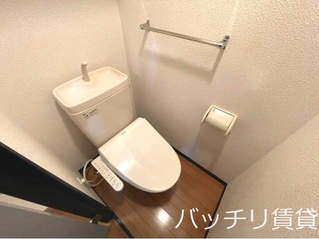トイレ　現状優先いたします