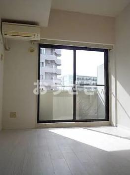 居室・リビング　※同仕様参考写真