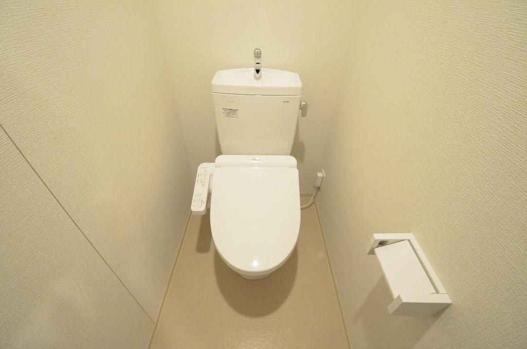 トイレ　シャワー付トイレ