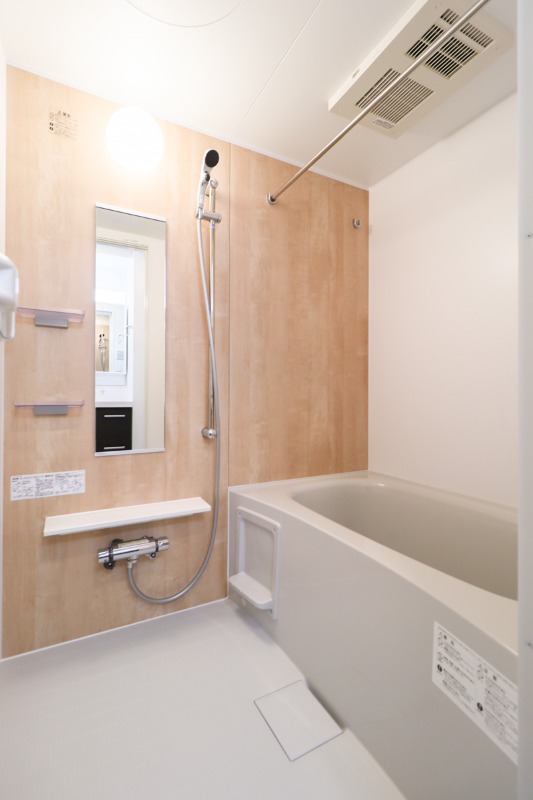 バス・シャワールーム　図面と現状に相違がある場合には現状を優先