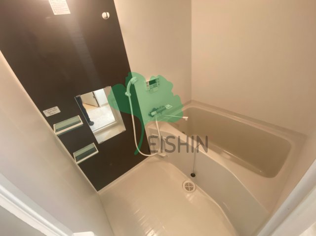 バス・シャワールーム　清潔感のある浴室です！