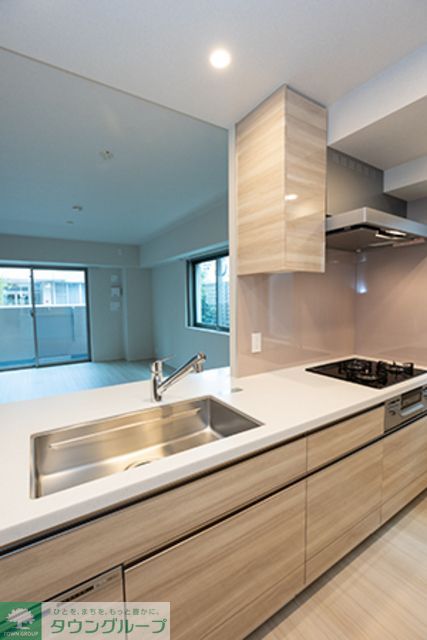 キッチン　※写真は同タイプ住戸です。