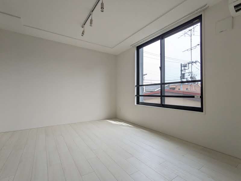 居室・リビング　使いやすい居間です