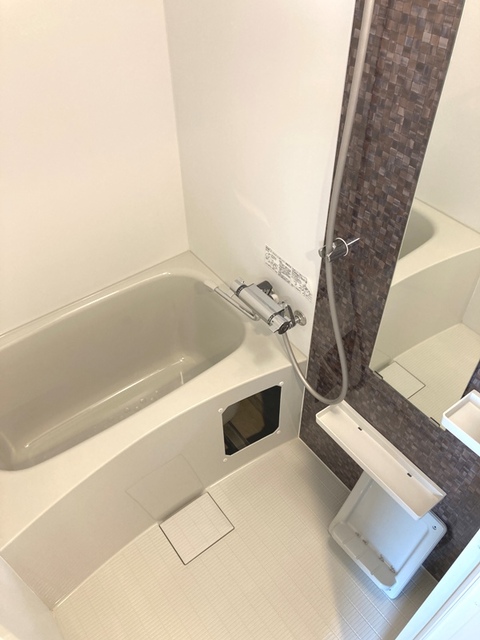 バス・シャワールーム　※写真は同タイプ住戸です。