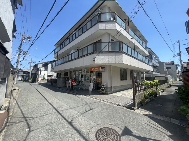 郵便局　生野小路郵便局（郵便局）まで106m