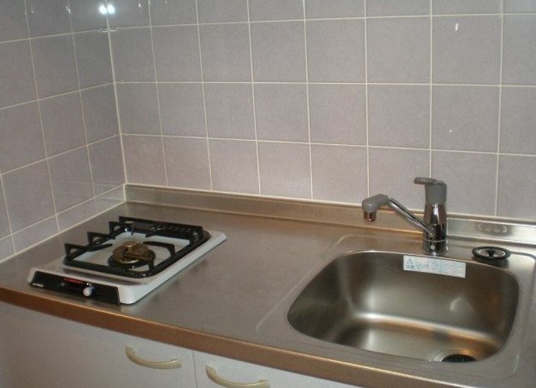 キッチン　※別部屋参考写真