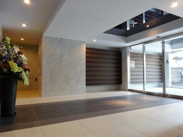 エントランス　防犯面もばっちりです！