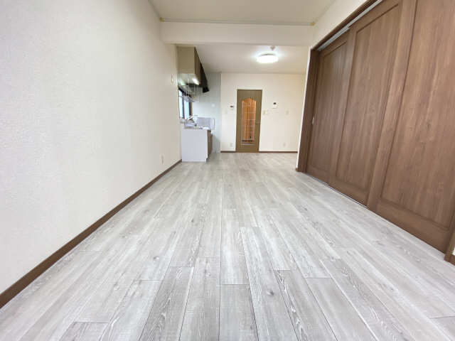 居室・リビング　リビング