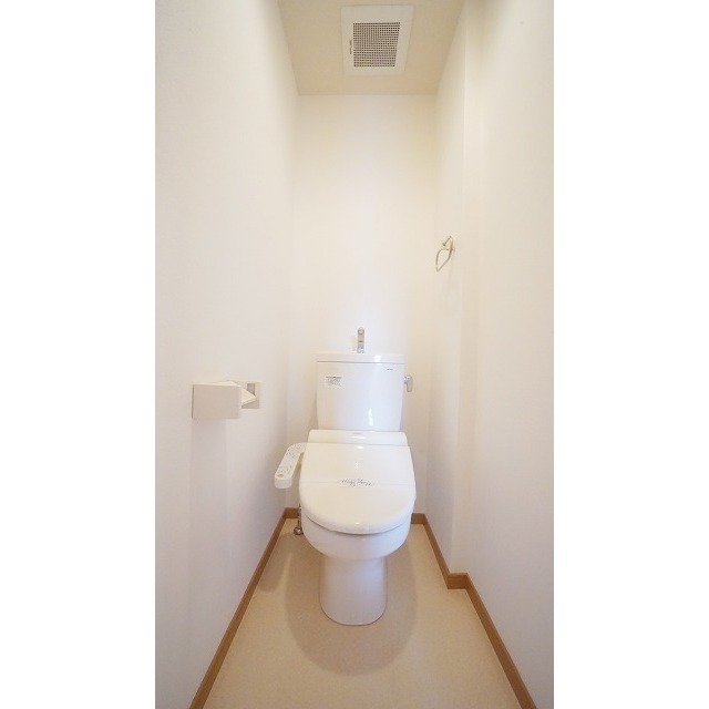 トイレ　３０２号室の写真使用