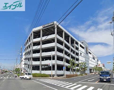 ショッピングセンター　シネマタウン岡南（ショッピングセンター）まで368m