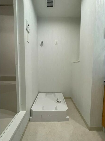 玄関　名古屋で一番初期費用の安い賃貸専門の不動産会社です(^^)